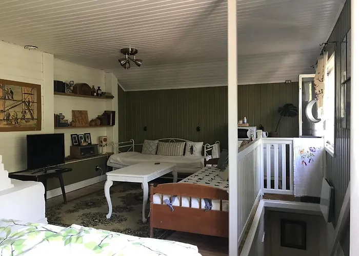 Little Red School House ホームステイ