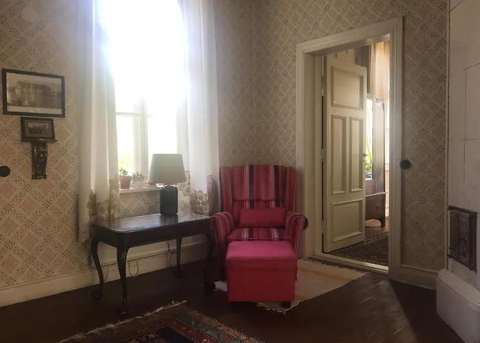 Little Red School House ホームステイ *